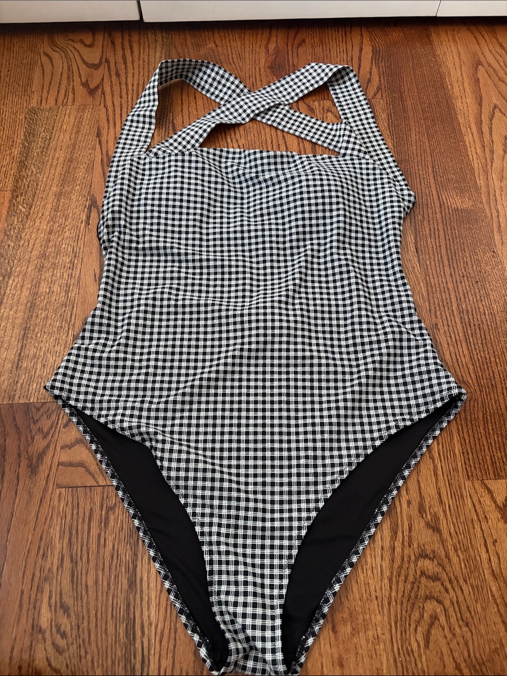 aerie Black & White Gingham One-Piece Swimsuit with Crossback Straps Size XL